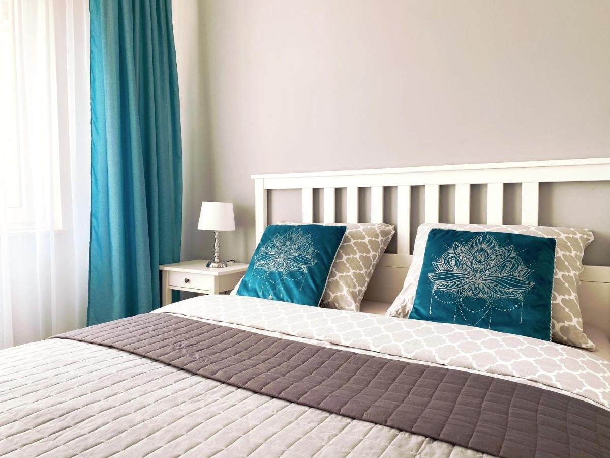 Apartament Na Teczowej วรอตซวาฟ ภายนอก รูปภาพ