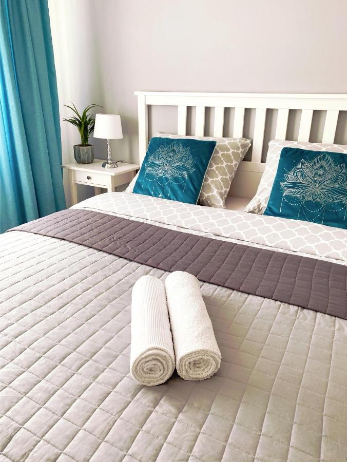 Apartament Na Teczowej วรอตซวาฟ ภายนอก รูปภาพ