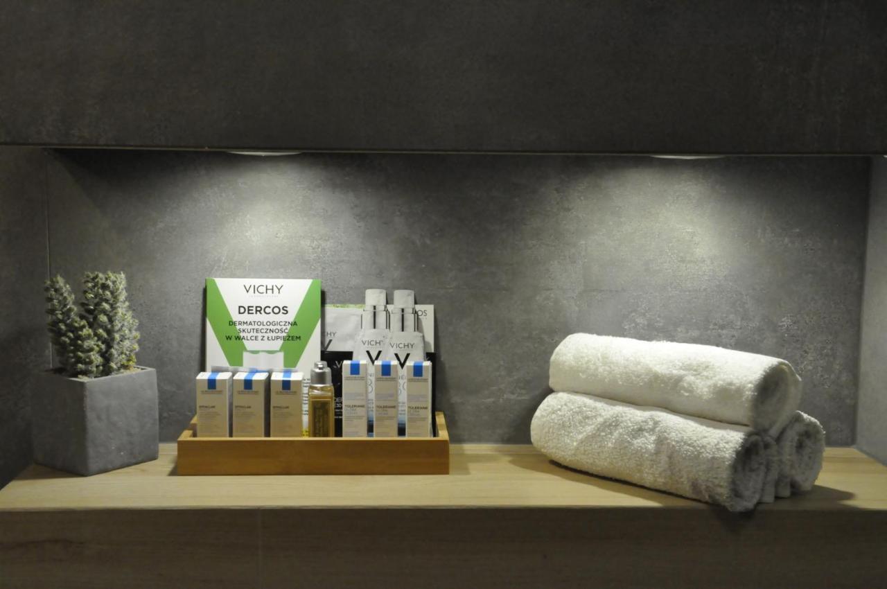 Apartament Na Teczowej วรอตซวาฟ ภายนอก รูปภาพ