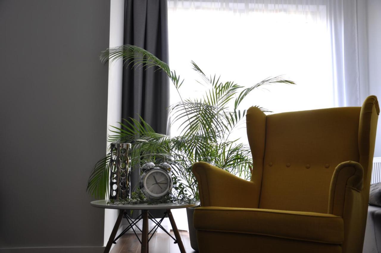 Apartament Na Teczowej วรอตซวาฟ ภายนอก รูปภาพ