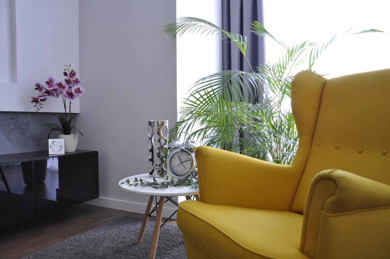 Apartament Na Teczowej วรอตซวาฟ ภายนอก รูปภาพ